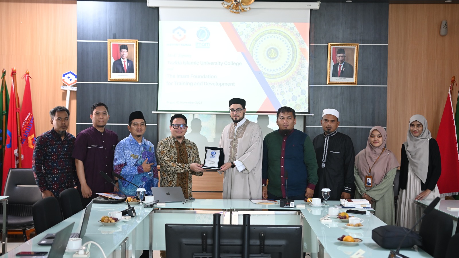 Tazkia Kerjasama Manchester